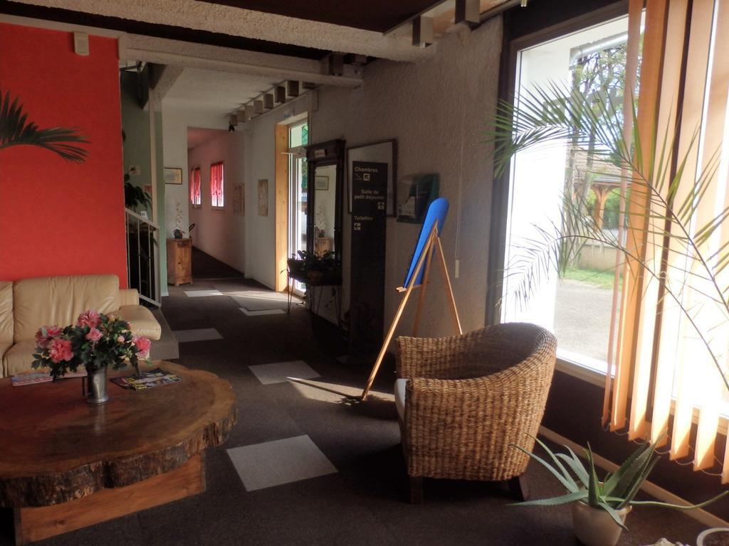 Servhotel Morestel Exterior photo